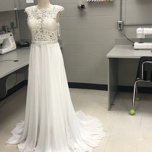 Formal/Wedding/ Prom Dress
